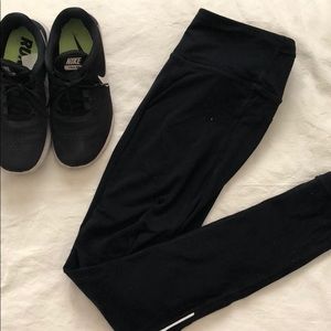 Black Gap Yoga Pants 
